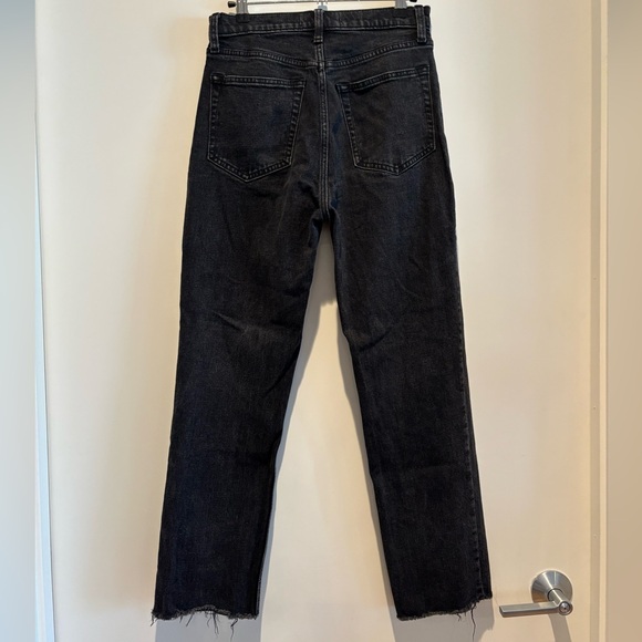 Abercrombie and Fitch Ultra High Rise Ankle Straight Jeans - Picture 2 of 5